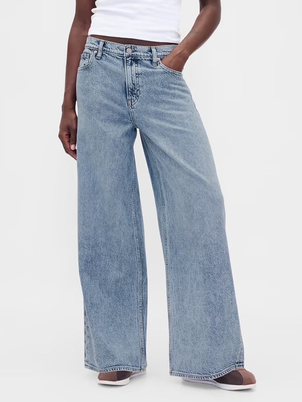 GAP Mid Rise UltraSoft Baggy Wide Leg Jeans in Indigo size 29/8Tall